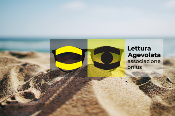 Spiaggia- Occhiali da sole - Logo Lettura Agevolata Onlus